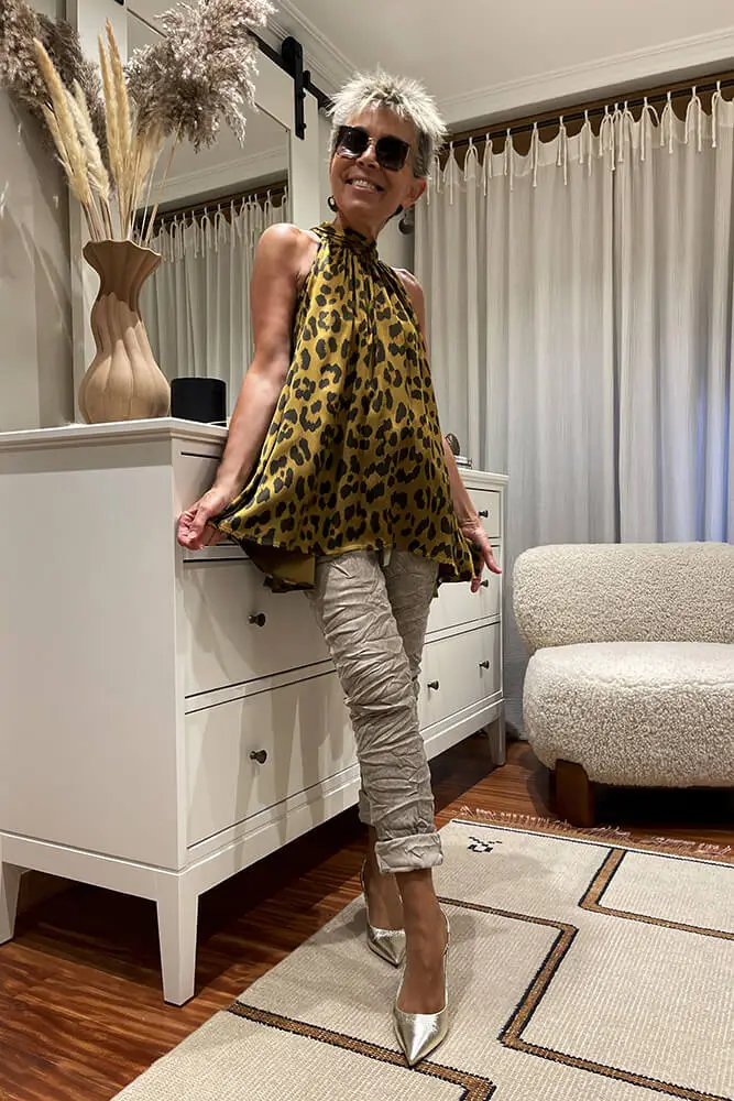Pantalón “mágico” con efecto arrugado – Estándar