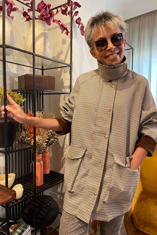 Chaqueta tipo parka con estampado tweed en tonos marrones